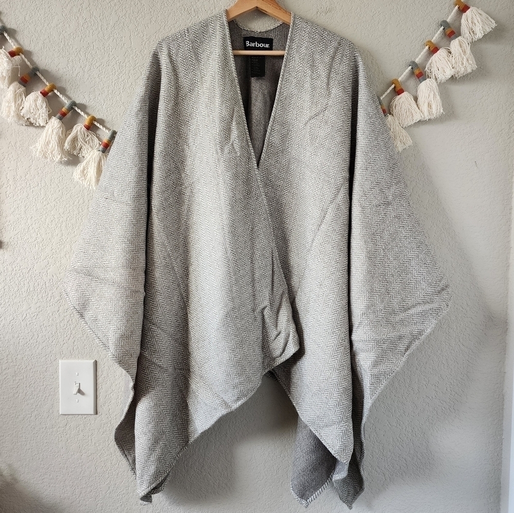 Barbour Tartan Open Front Poncho Cape Knit Woven Gray Winter Warm Minimalist OS